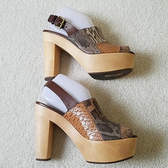 COACH LEATHER CLOG HEELS - Picture 3 of 8